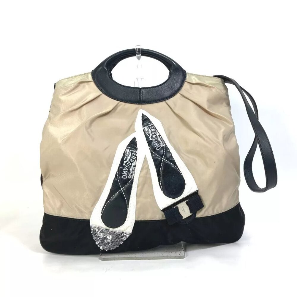 Salvatore Ferragamo crossbody rose ribbon pumps design sequins 2WAY Hand Bag